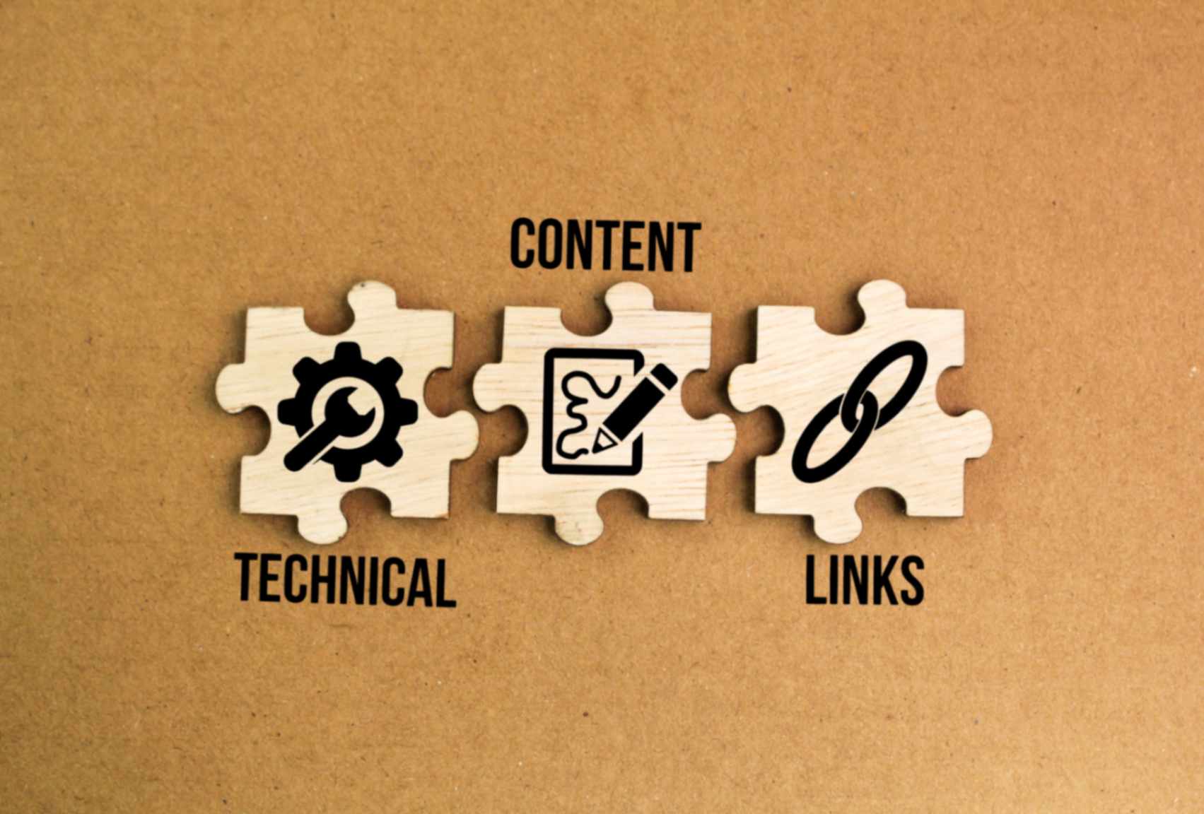 puzzle-pieces-representing-content-technical-and-link